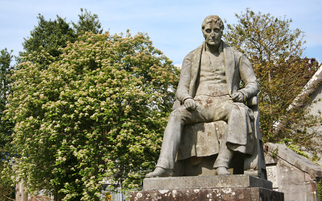 Statue of Henry Bell. © Ann Stewart