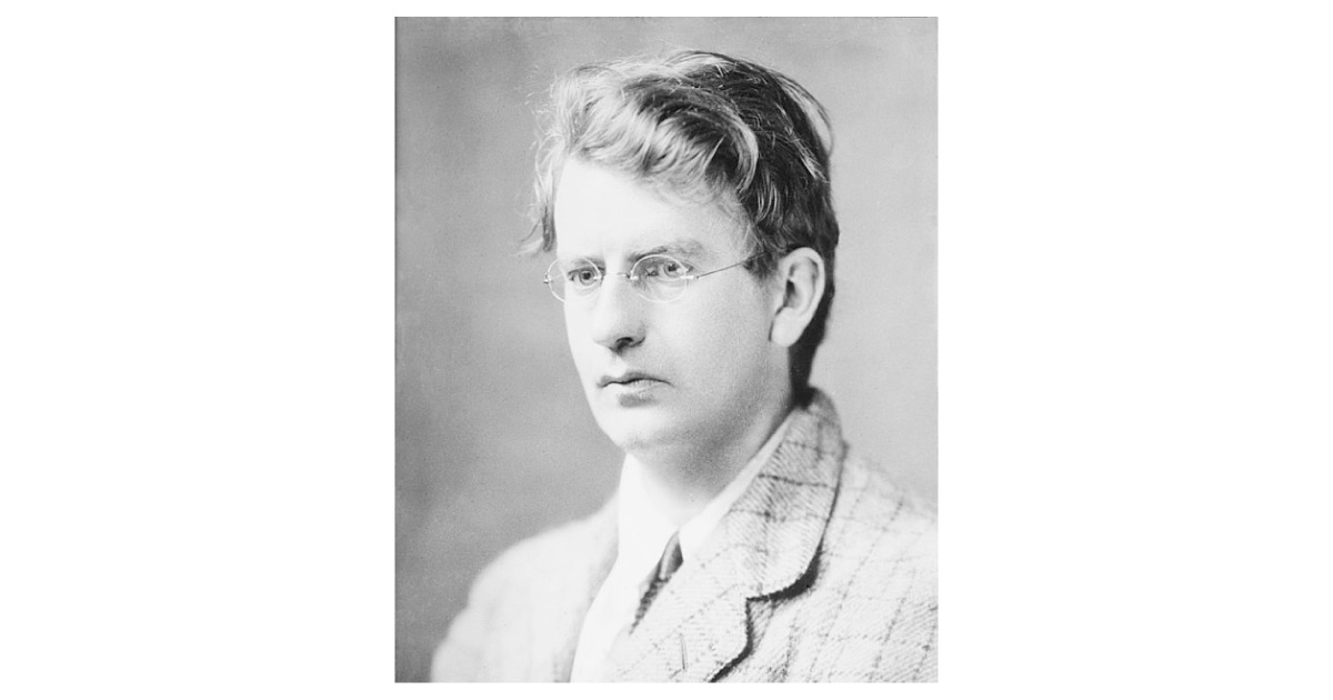 John Logie Baird photographed in 1917. Image source: https://upload.wikimedia.org/wikipedia/commons/8/80/John_Logie_Baird_in_1917.jpg Unknown author, Public Domain. From the George Grantham Bain Collection, Library of Congress.