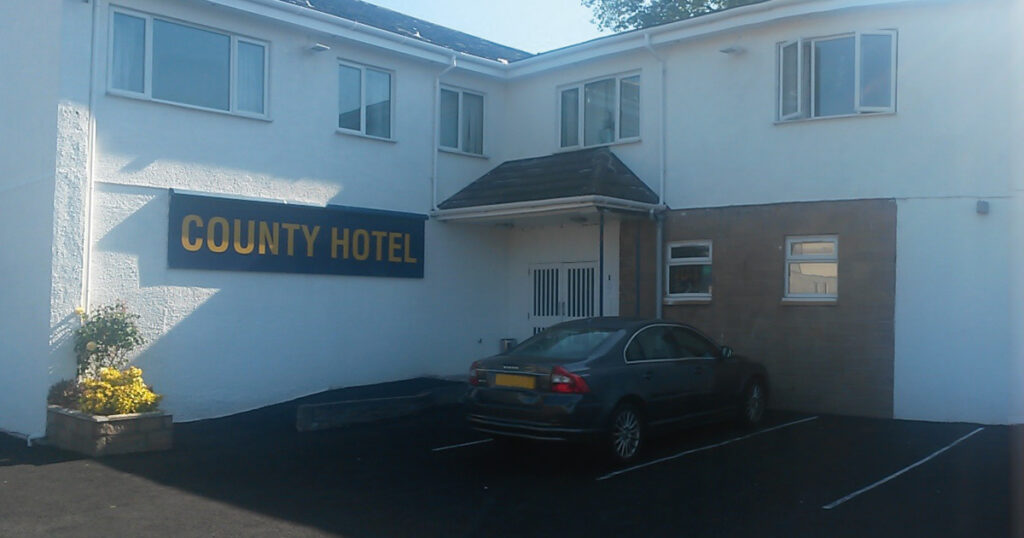 County Hotel Helensburgh outside view